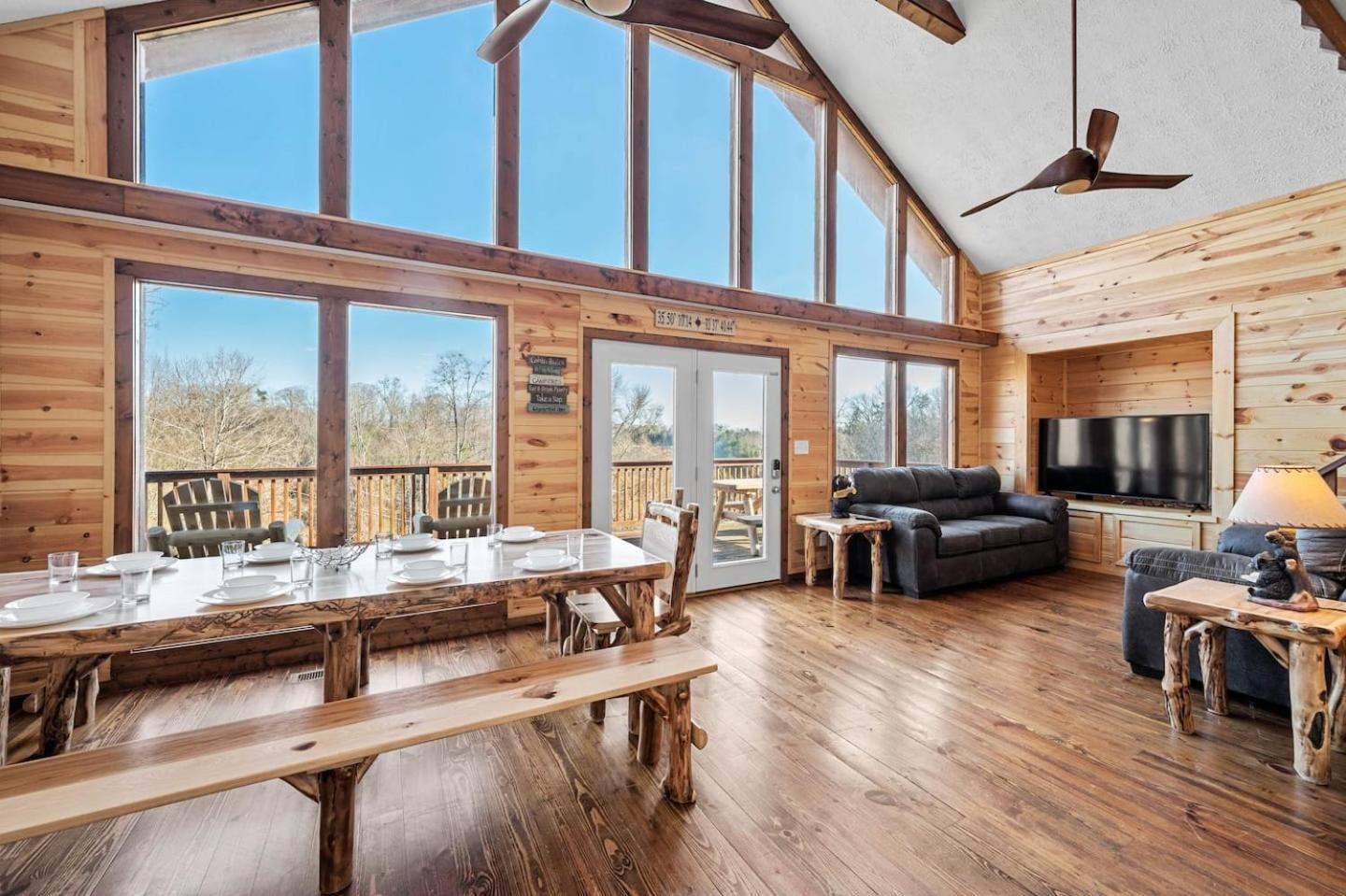 Dog Friendly! Views! Hot Tub! Close To Pf! Gsmnp * Sevierville