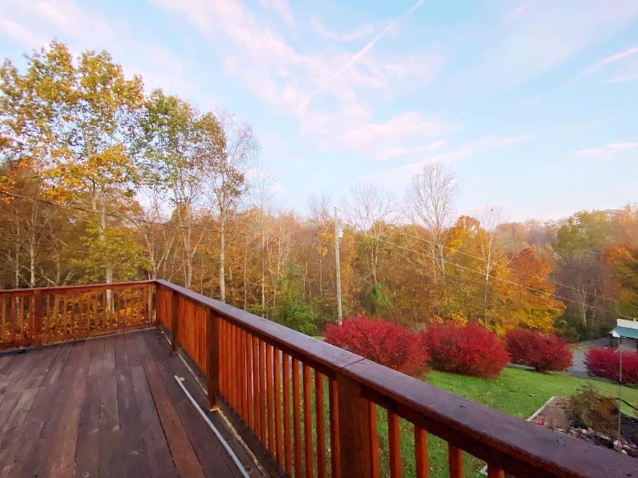 Holiday home Dog Friendly! Views! Hot Tub! Close To Pf! Gsmnp *